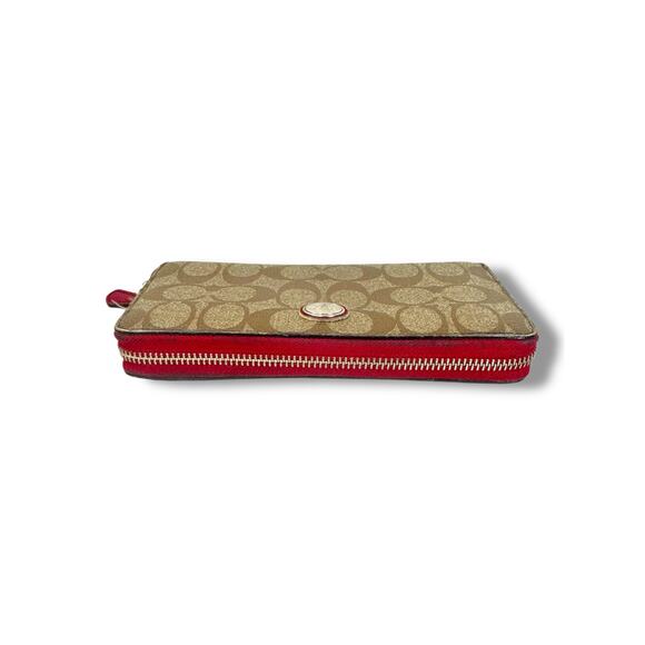 Coach Signature Zip Around Wallet Khaki Red Trim – Wear on Edges - Picture 3 of 9